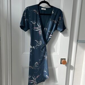 Babaton by Aritzia Blue Pattern Wrap Dress XS